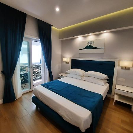Gea Suite Naples Exterior photo
